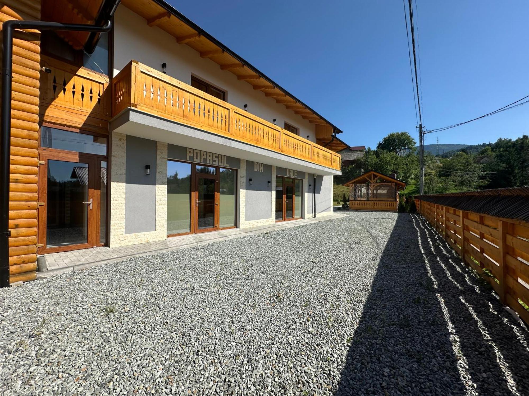 Hotel Popasul Din Vale à Moisei Extérieur photo