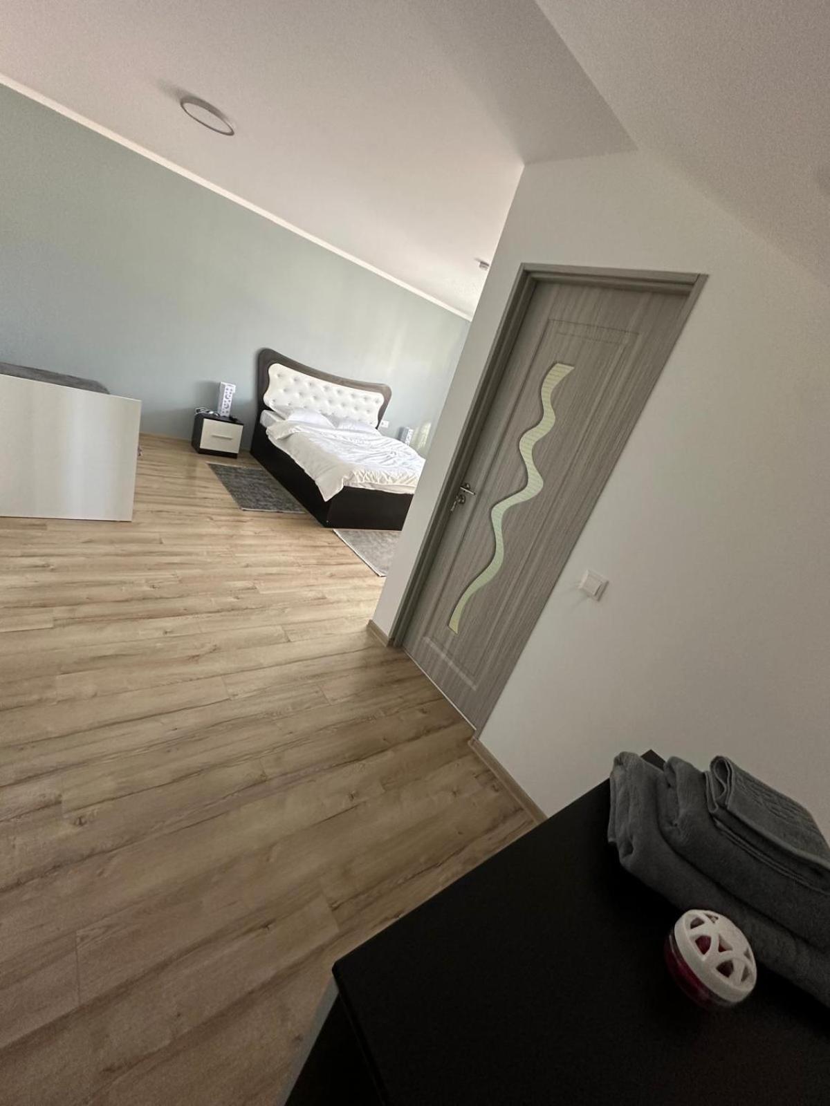 Hotel Popasul Din Vale à Moisei Extérieur photo